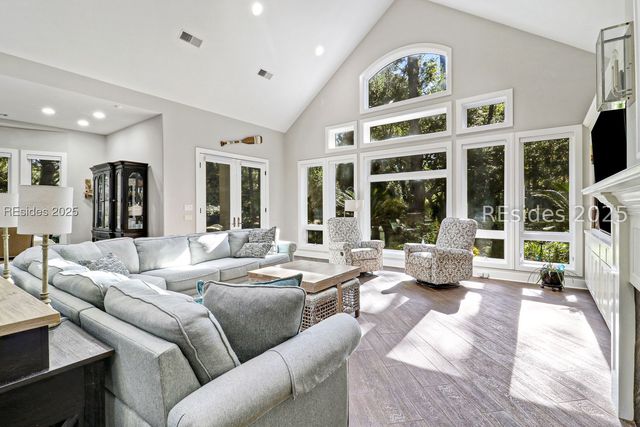 33 N Port Royal Dr, Hilton Head Island, SC 29928