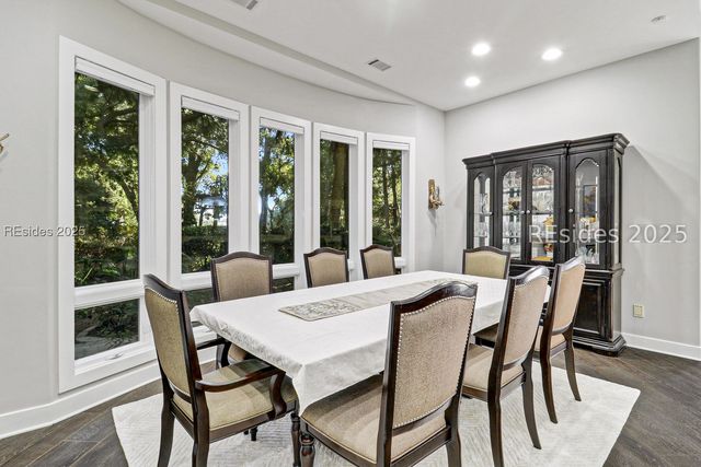 33 N Port Royal Dr, Hilton Head Island, SC 29928