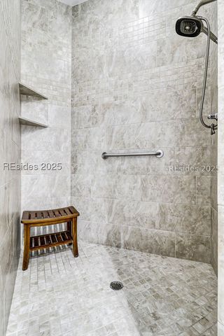 33 N Port Royal Dr, Hilton Head Island, SC 29928