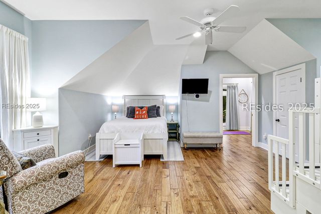 33 N Port Royal Dr, Hilton Head Island, SC 29928