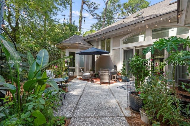 33 N Port Royal Dr, Hilton Head Island, SC 29928