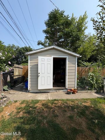 455 2nd Street, Troy, NY 12180