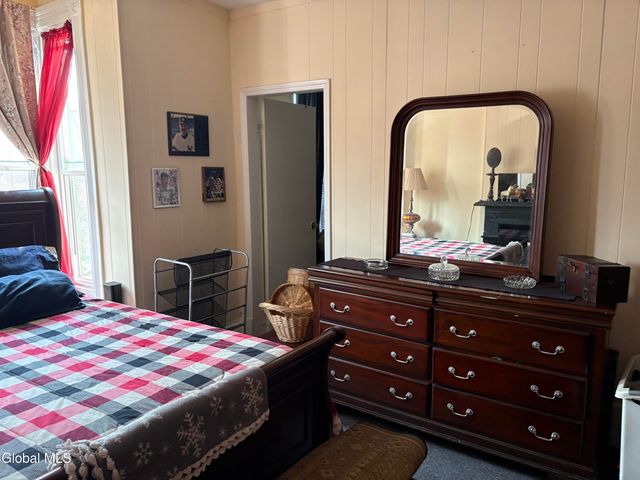 455 2nd Street, Troy, NY 12180