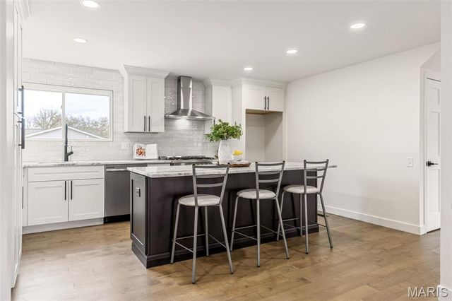 304 Shady Meadows Drive, St Louis, MO 63011