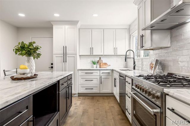 304 Shady Meadows Drive, St Louis, MO 63011