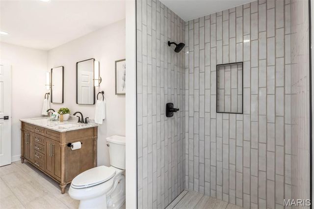 304 Shady Meadows Drive, St Louis, MO 63011