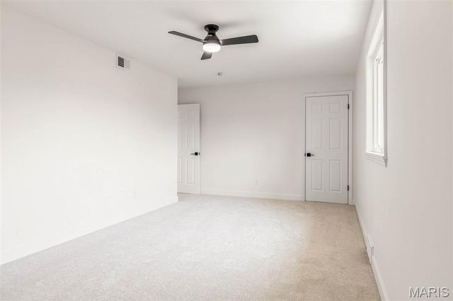 304 Shady Meadows Drive, St Louis, MO 63011