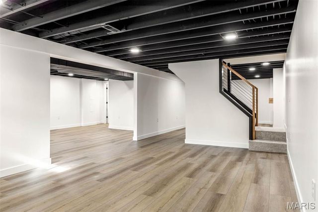 304 Shady Meadows Drive, St Louis, MO 63011