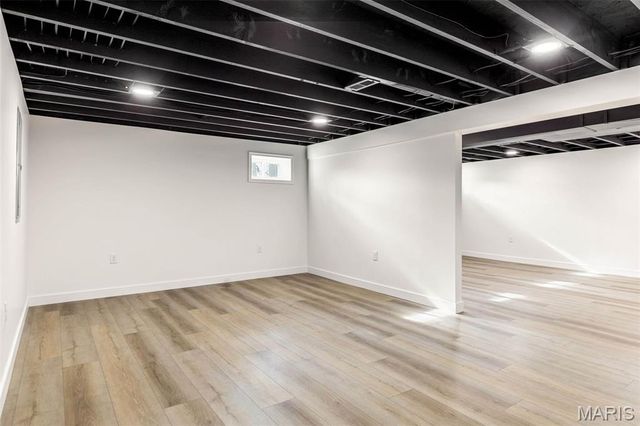 304 Shady Meadows Drive, St Louis, MO 63011