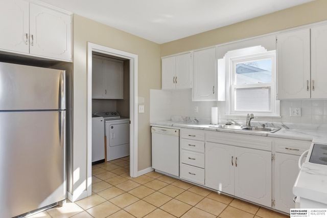 104 W Meigs Street, Valley, NE 68064