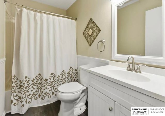 104 W Meigs Street, Valley, NE 68064