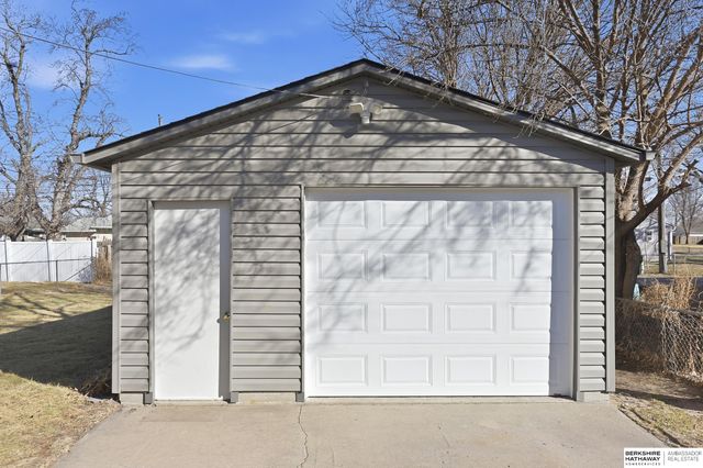 104 W Meigs Street, Valley, NE 68064