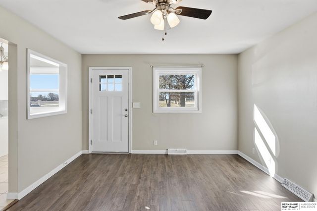 104 W Meigs Street, Valley, NE 68064