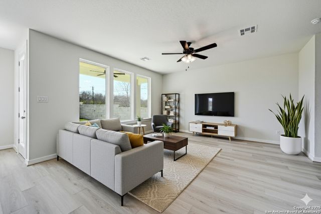 6002 Calgary Park, San Antonio, TX 78233