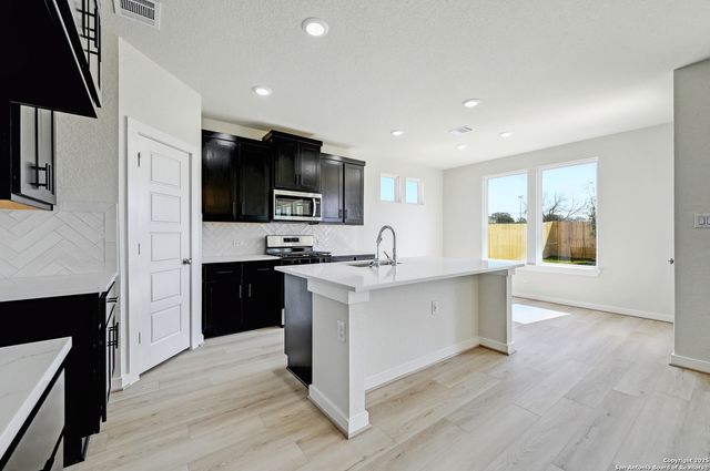 6002 Calgary Park, San Antonio, TX 78233