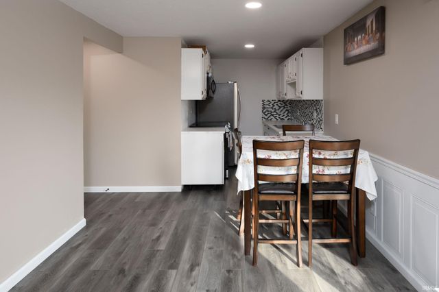 2927 Westbrook Dr Apt B218, Fort Wayne, IN 46805