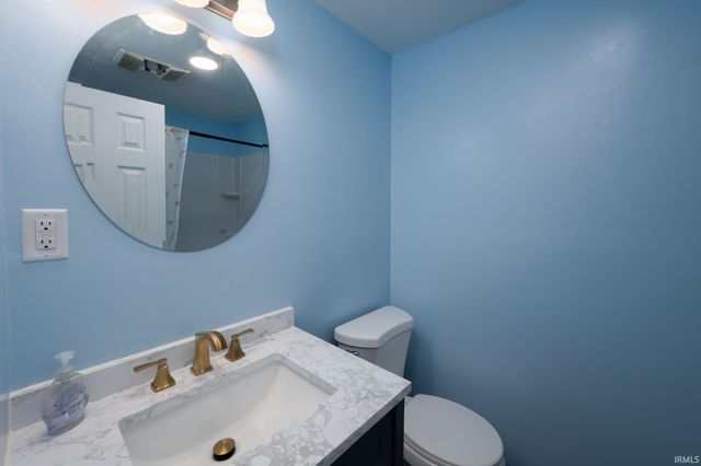 2927 Westbrook Dr Apt B218, Fort Wayne, IN 46805