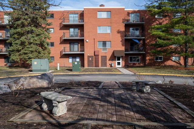 2927 Westbrook Dr Apt B218, Fort Wayne, IN 46805