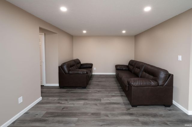 2927 Westbrook Dr Apt B218, Fort Wayne, IN 46805