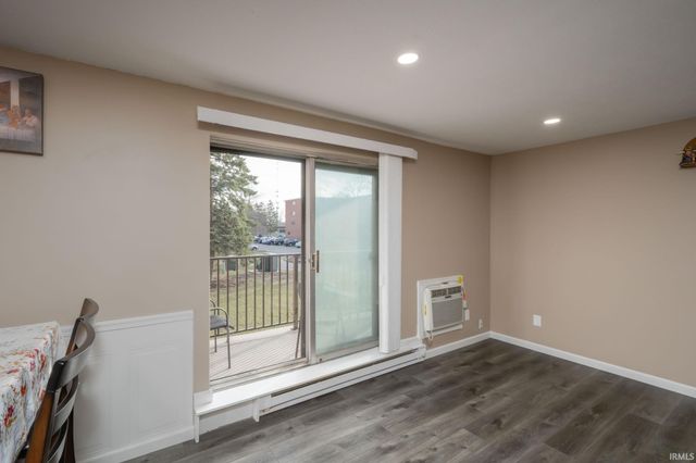 2927 Westbrook Dr Apt B218, Fort Wayne, IN 46805