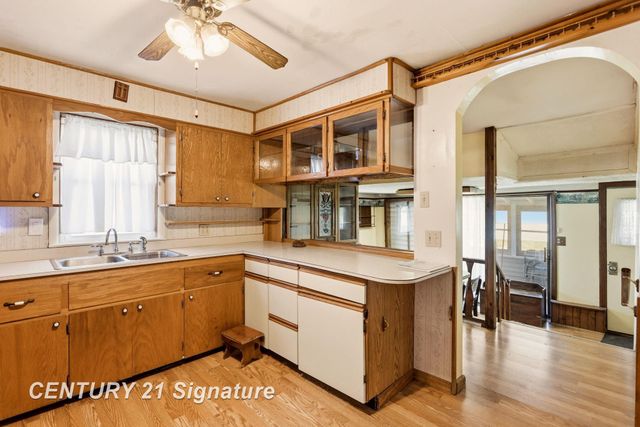 6737 Dixie Highway, Saginaw, MI 48722