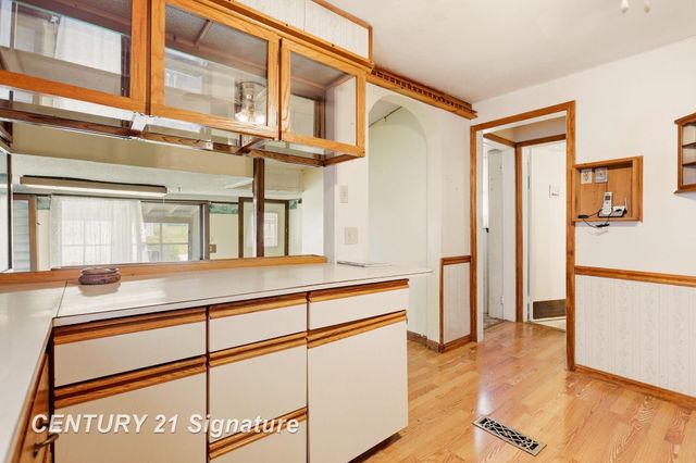 6737 Dixie Highway, Saginaw, MI 48722