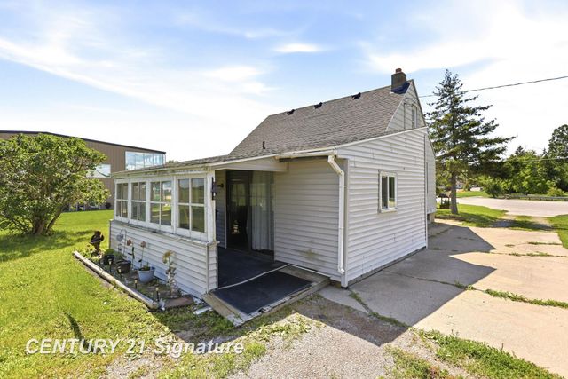 6737 Dixie Highway, Saginaw, MI 48722