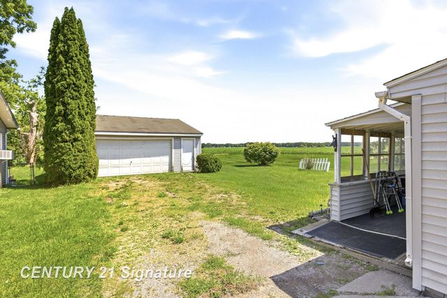 6737 Dixie Highway, Saginaw, MI 48722