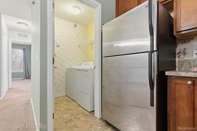 3212 Paradise Trail, Oxford Charter Township, MI 48371