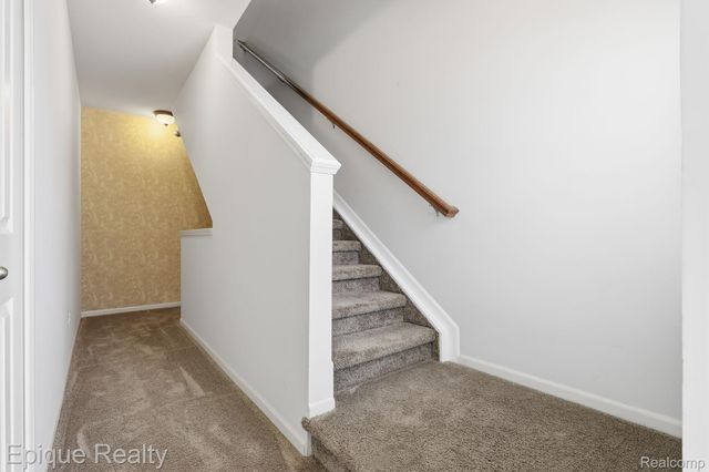 3212 Paradise Trail, Oxford Charter Township, MI 48371