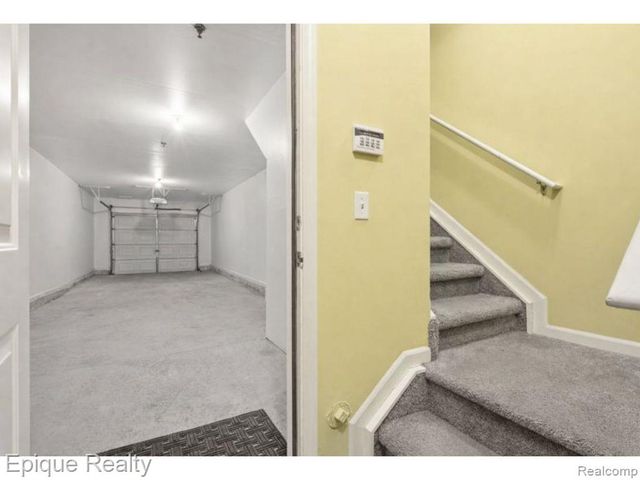 3212 Paradise Trail, Oxford Charter Township, MI 48371