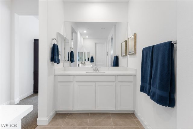 10863 Gardenova Avenue, Las Vegas, NV 89166