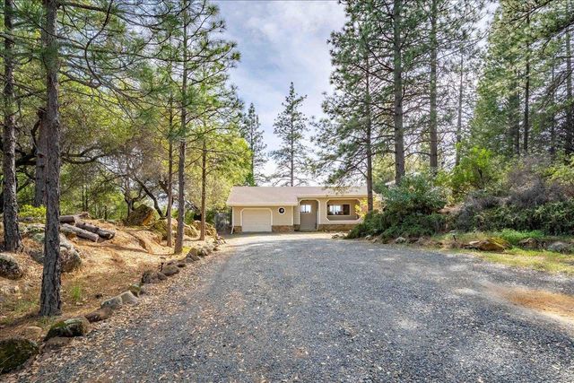 3610 Sugar View Rd, Meadow Vista, CA 95722