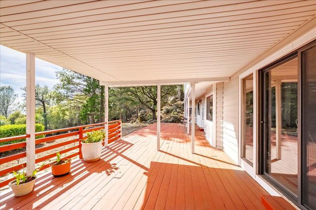 3610 Sugar View Rd, Meadow Vista, CA 95722