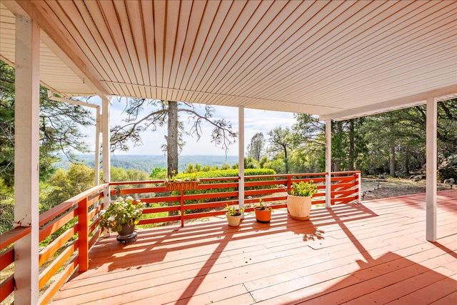 3610 Sugar View Rd, Meadow Vista, CA 95722