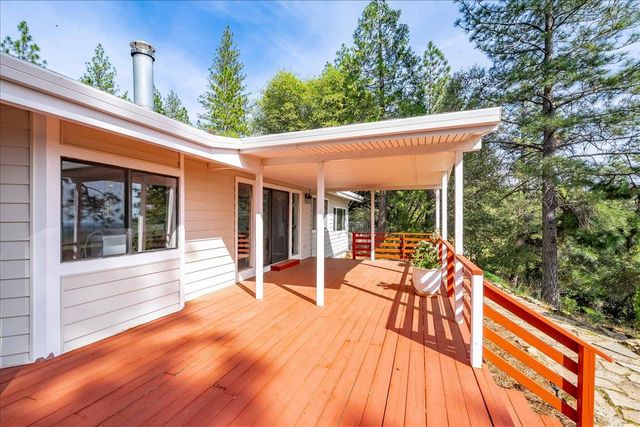 3610 Sugar View Rd, Meadow Vista, CA 95722