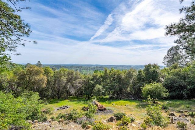 3610 Sugar View Rd, Meadow Vista, CA 95722