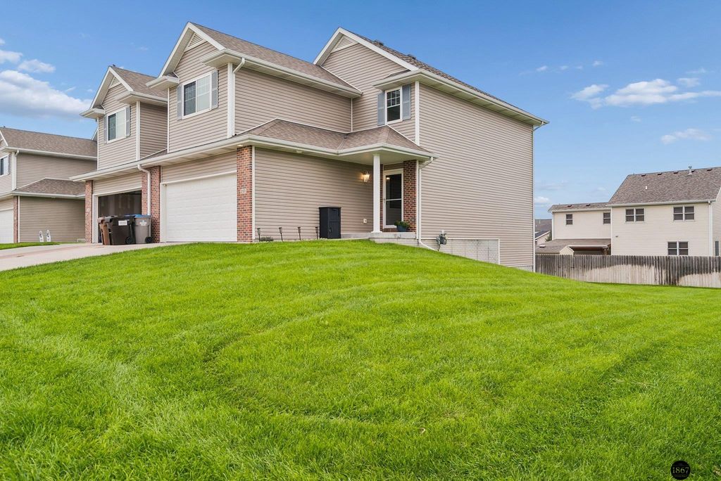 2571 N 89th Street, Lincoln, NE 68507