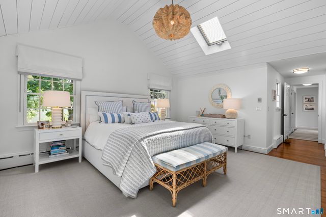 13 Pond Street, Norwalk, CT 06853