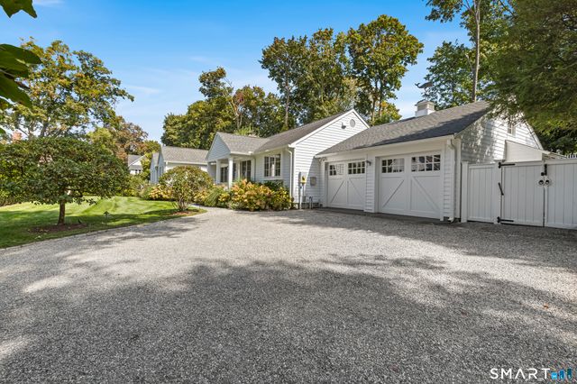 13 Pond Street, Norwalk, CT 06853