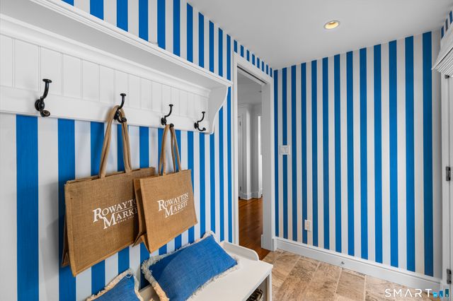 13 Pond Street, Norwalk, CT 06853