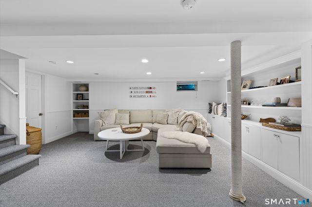 13 Pond Street, Norwalk, CT 06853