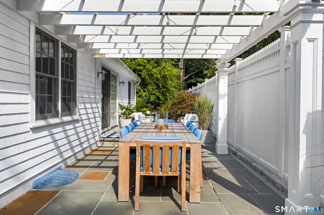 13 Pond Street, Norwalk, CT 06853