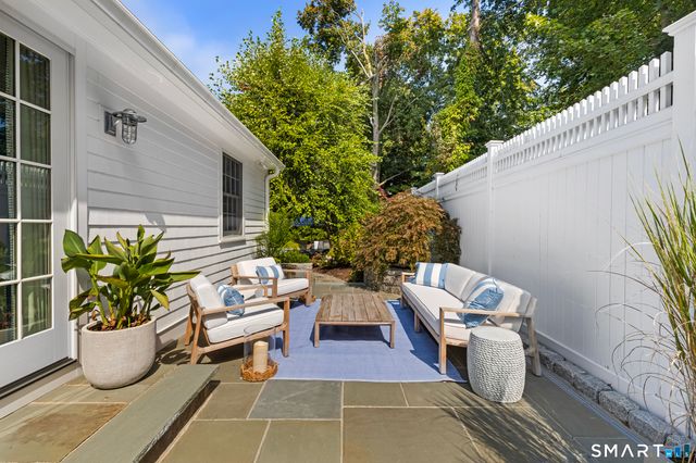 13 Pond Street, Norwalk, CT 06853