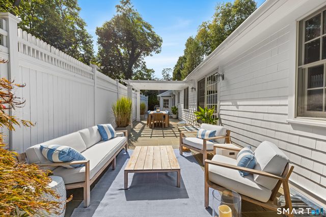 13 Pond Street, Norwalk, CT 06853