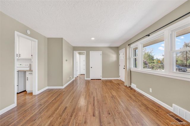 2518 W 8th Street, Greeley, CO 80634