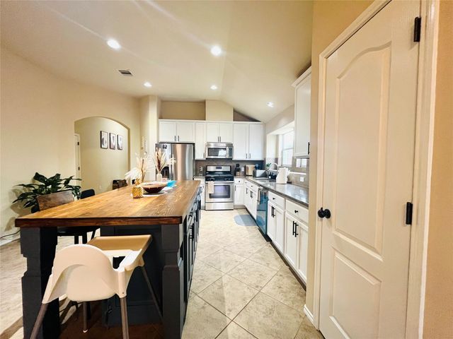 5531 Jay Thrush Drive, Richmond, TX 77407