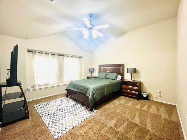 5531 Jay Thrush Drive, Richmond, TX 77407