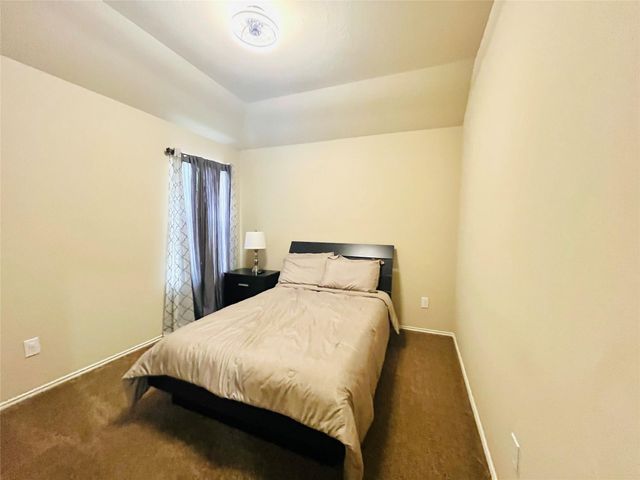 5531 Jay Thrush Drive, Richmond, TX 77407