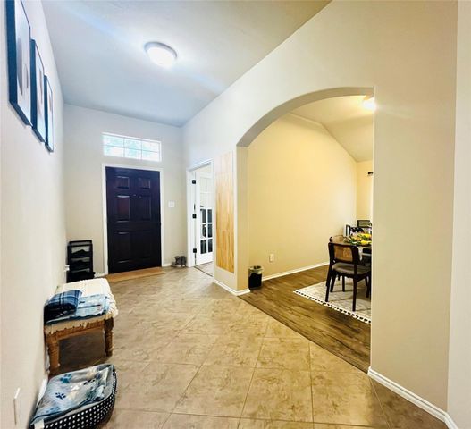 5531 Jay Thrush Drive, Richmond, TX 77407